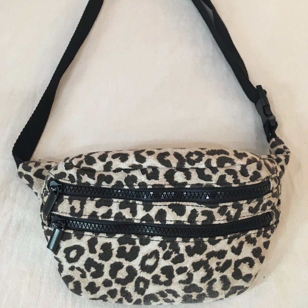 Leopard Fannypack